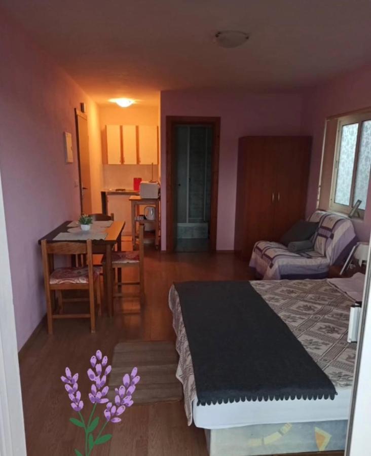 Apartmani Beach Miskovici, Otok Pag エクステリア 写真