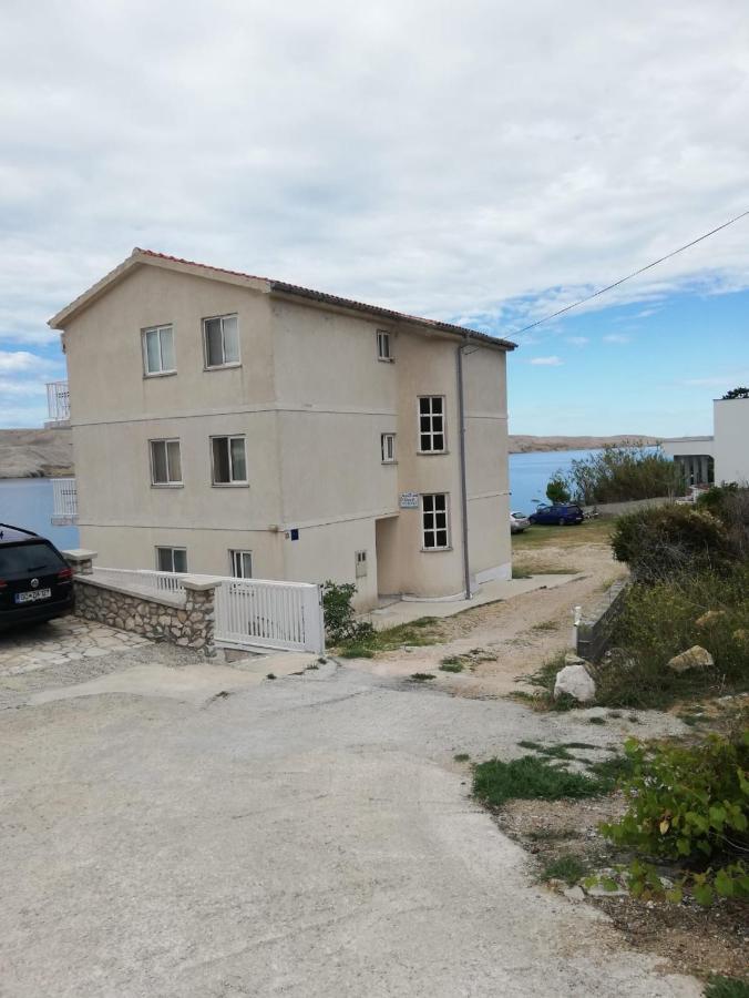 Apartmani Beach Miskovici, Otok Pag エクステリア 写真